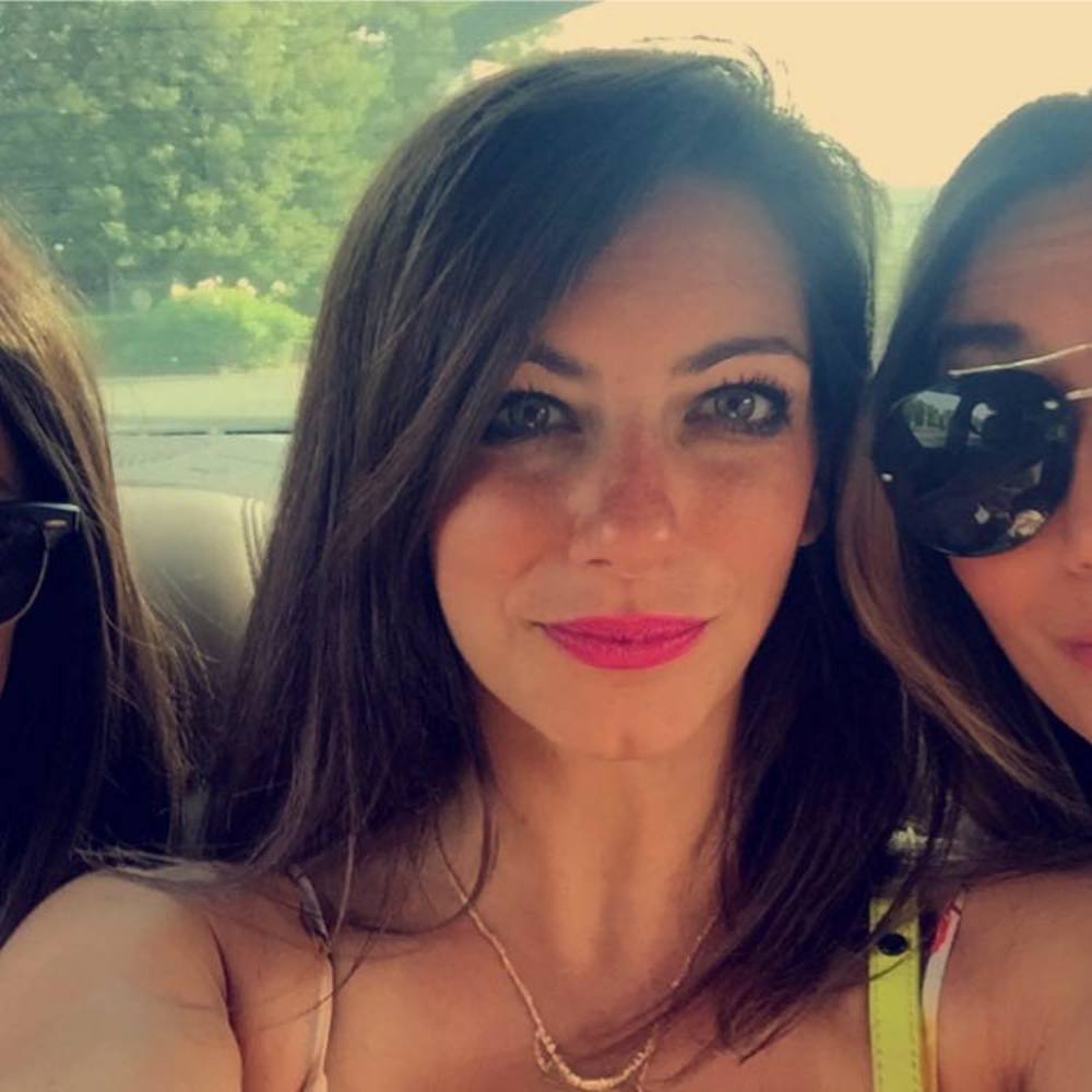 Meet your Posher, Hillary